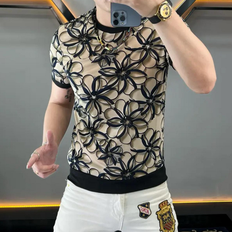 Streetwear Brand With Flowers - Camiseta de flores de seda de
